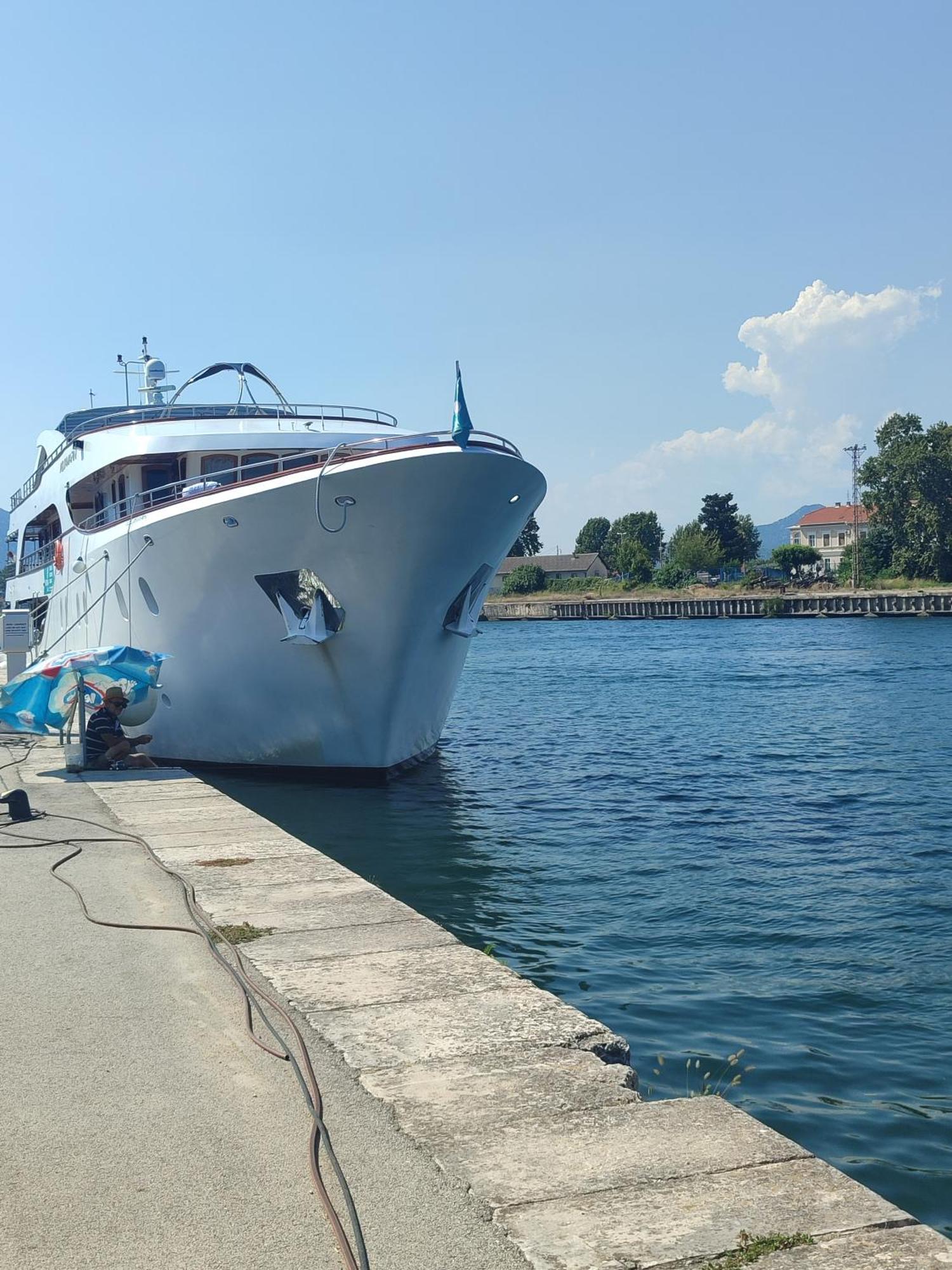 Apartman "Sarap" Metković Buitenkant foto